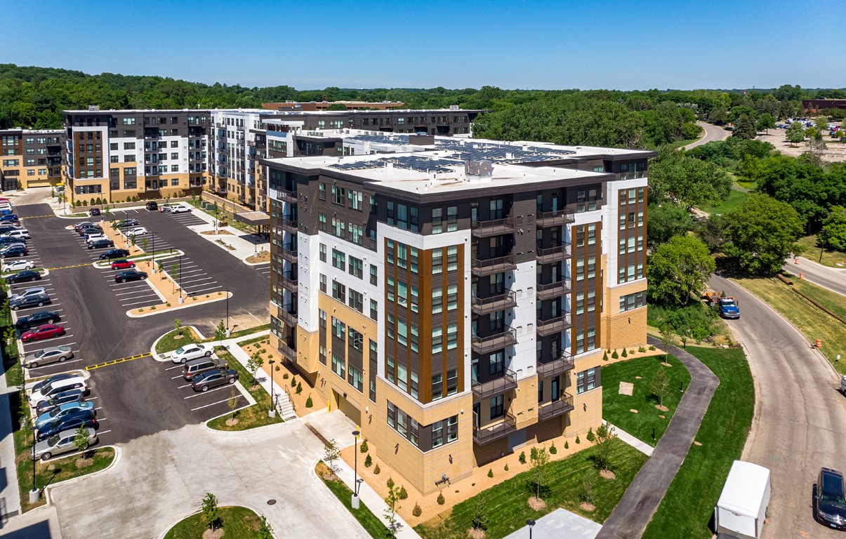 Bren Road Station 55+ Apartments_2